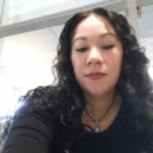 Meet your Posher, Isabel
